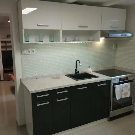 City Bb90 Apartment *