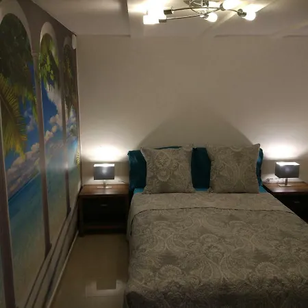 City Bb90 Apartment